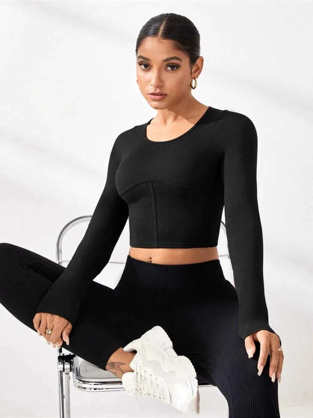 Round Neck Long Sleeve Active T-Shirt