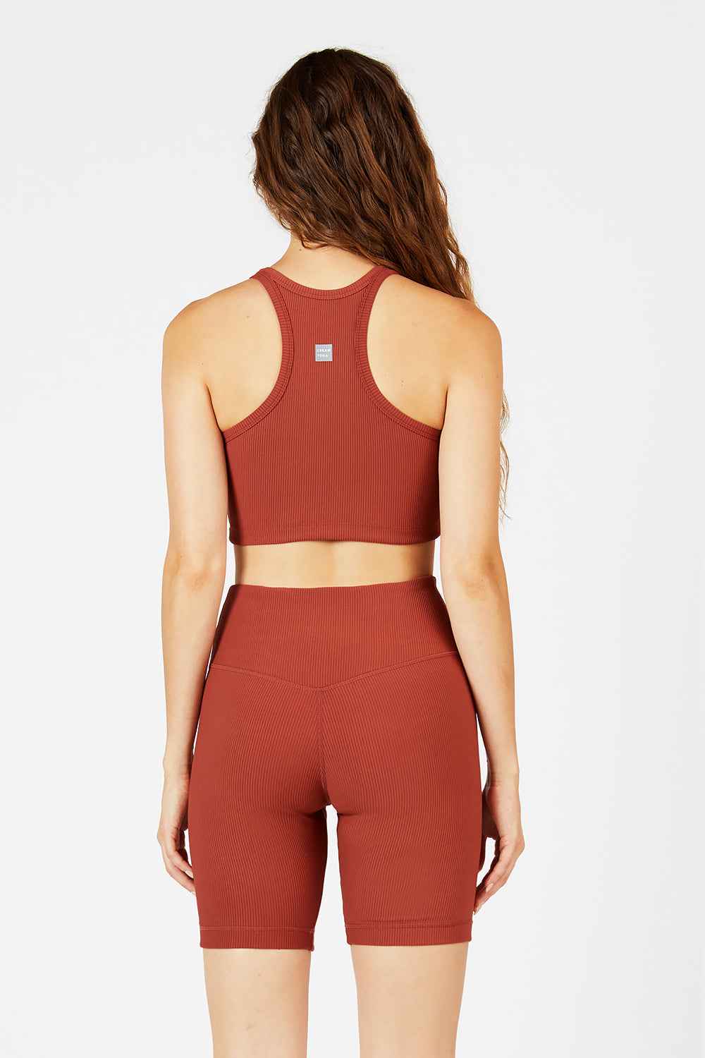 Sandra high-neck sports bra amber