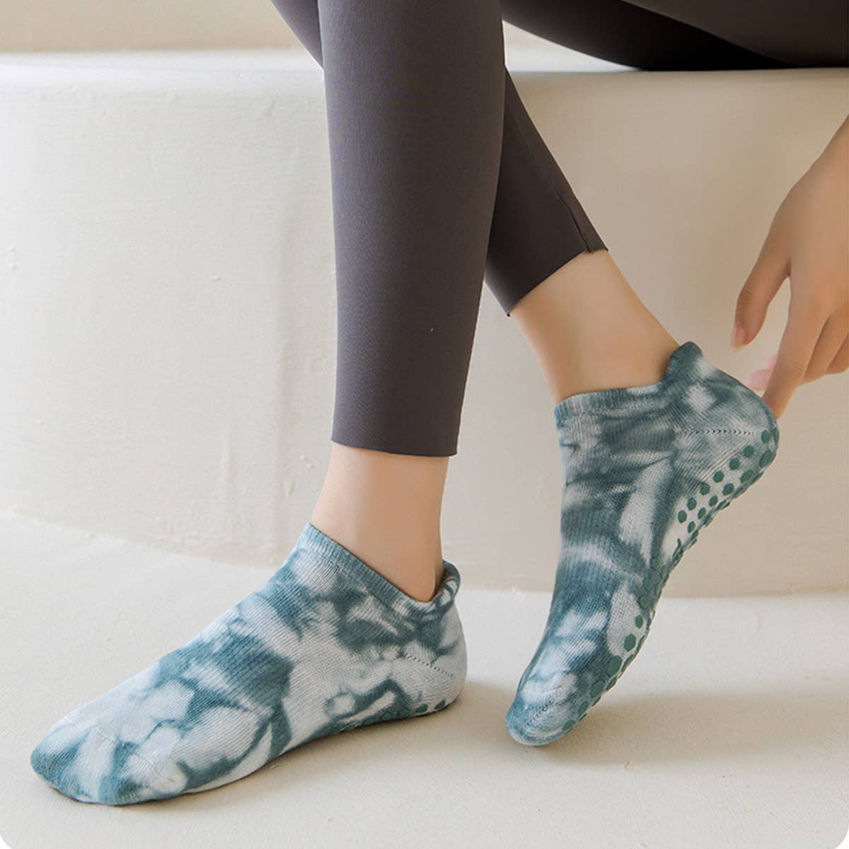 Women yoga anti-slip tie-dyed sports socks