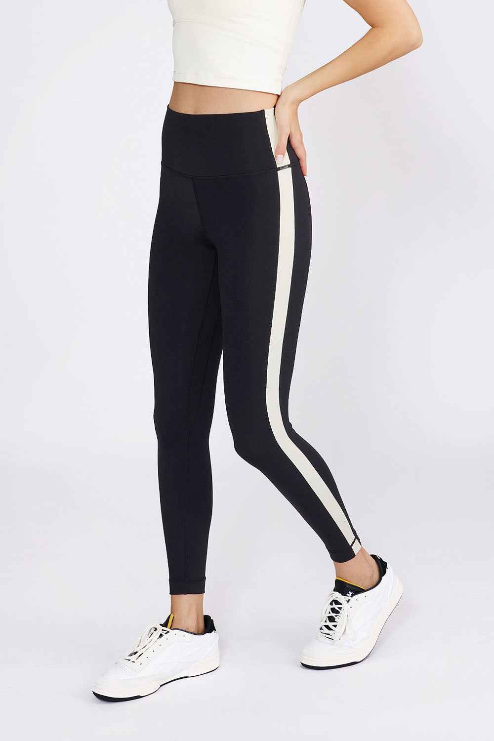 Hana 7/8 side stripe legging black